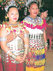 malaysia borneo festival - Iban women in full regalia